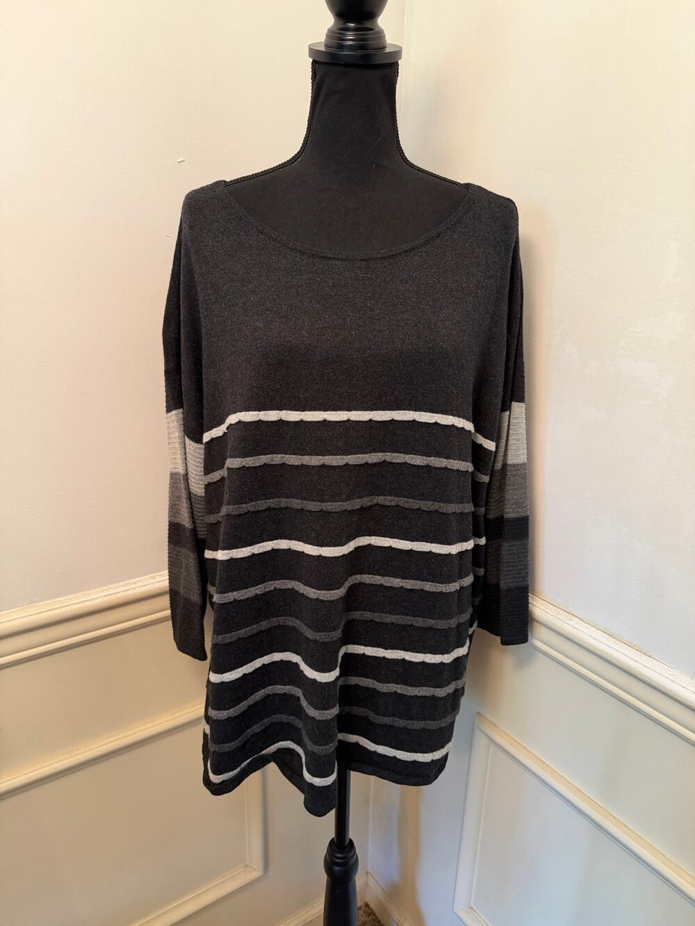 Chico's Touch of Cashmere Grey Textured Striped Knit Sweater Cozy Lagenlook